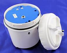 Battery Powered Vacuum Cleaner