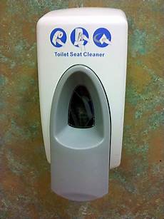 Electronic Component Cleaner