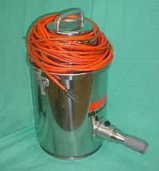 Minuteman Shop Vac