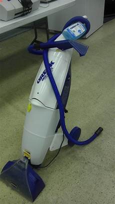 Steam Vacuum Cleaner